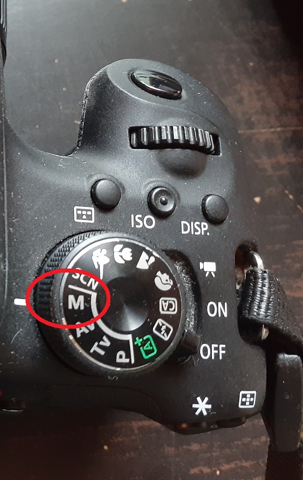 How to take photos in Manual mode, manual mode dial