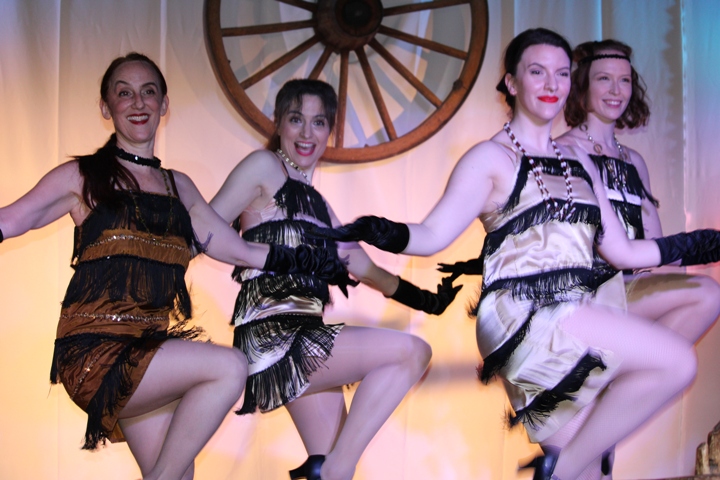 Capturing the Magic of New Year’s Eve with Cabaret Pastiche