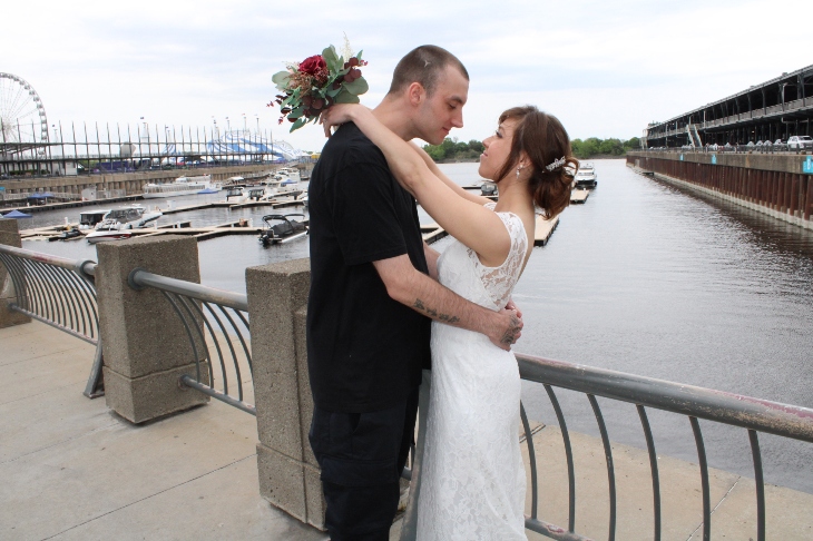 A Picture-Perfect Elopement: Love in the Heart of Montreal